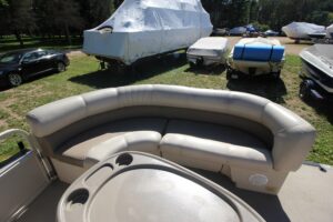 2001-Crestliner-2485-LSI-Anchors-Aweigh-Boat-Sales-Used-Boats-For-Sale-Minnesota-Pontoon-8