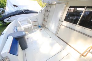1989 Tollycraft Sport Cruiser 30 - Anchors Aweigh Boat Sales - Used Boats For Sale In Minnesota (3)