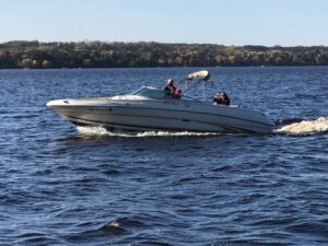 2001 Sea Ray 260 Bow Rider - Anchors Aweigh Boat Sales - Used Boats For Sale In Minnesota - Bow Rider - Runabout (9)