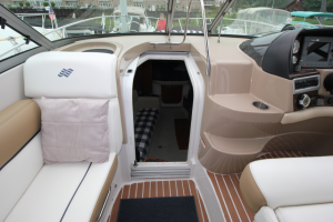 2008 Four Winns V338