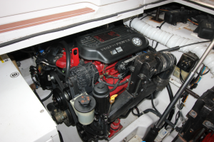 2008 Four Winns V338