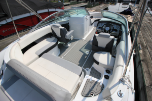 2015 Cruisers Sport Series 238