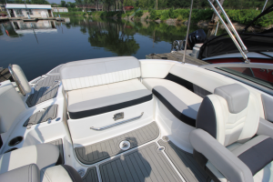 2015 Cruisers Sport Series 238