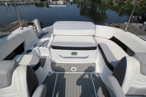 2015 Cruisers Sport Series 238