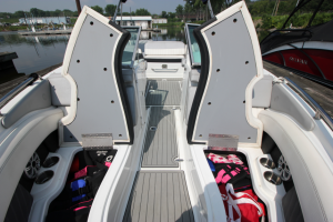 2015 Cruisers Sport Series 238