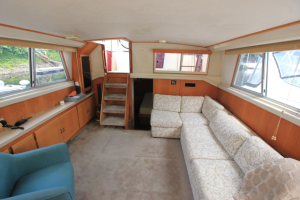 1990 Silverton 40' Aft Cabin