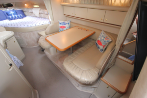 1998 Sea Ray 330 Sundancer