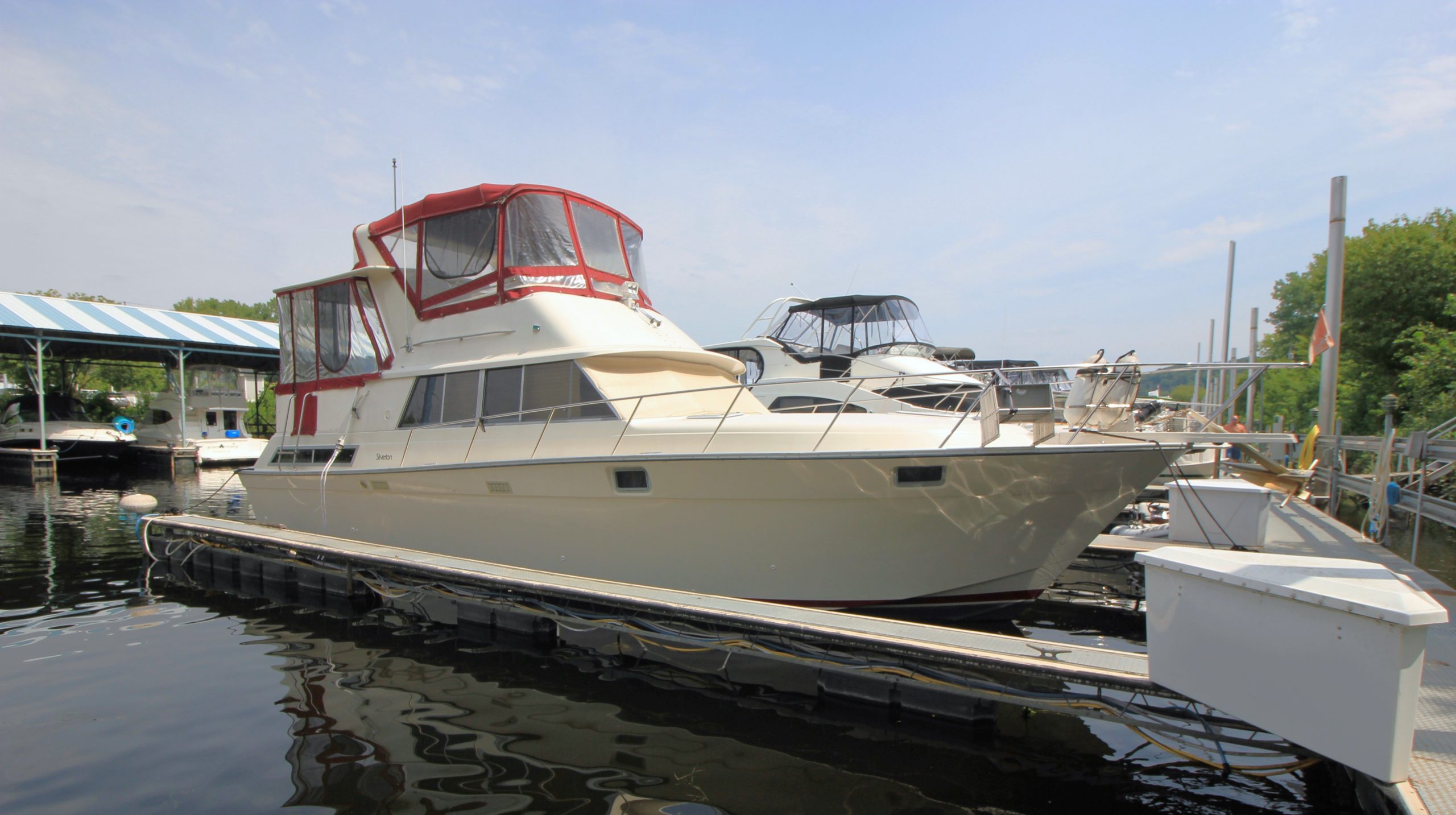 1990 Silverton 40 Aft Cabin - $39,900