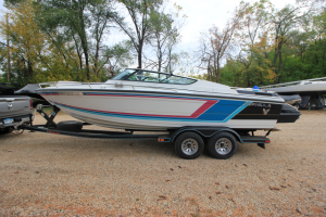 1989 Formula F223 SS