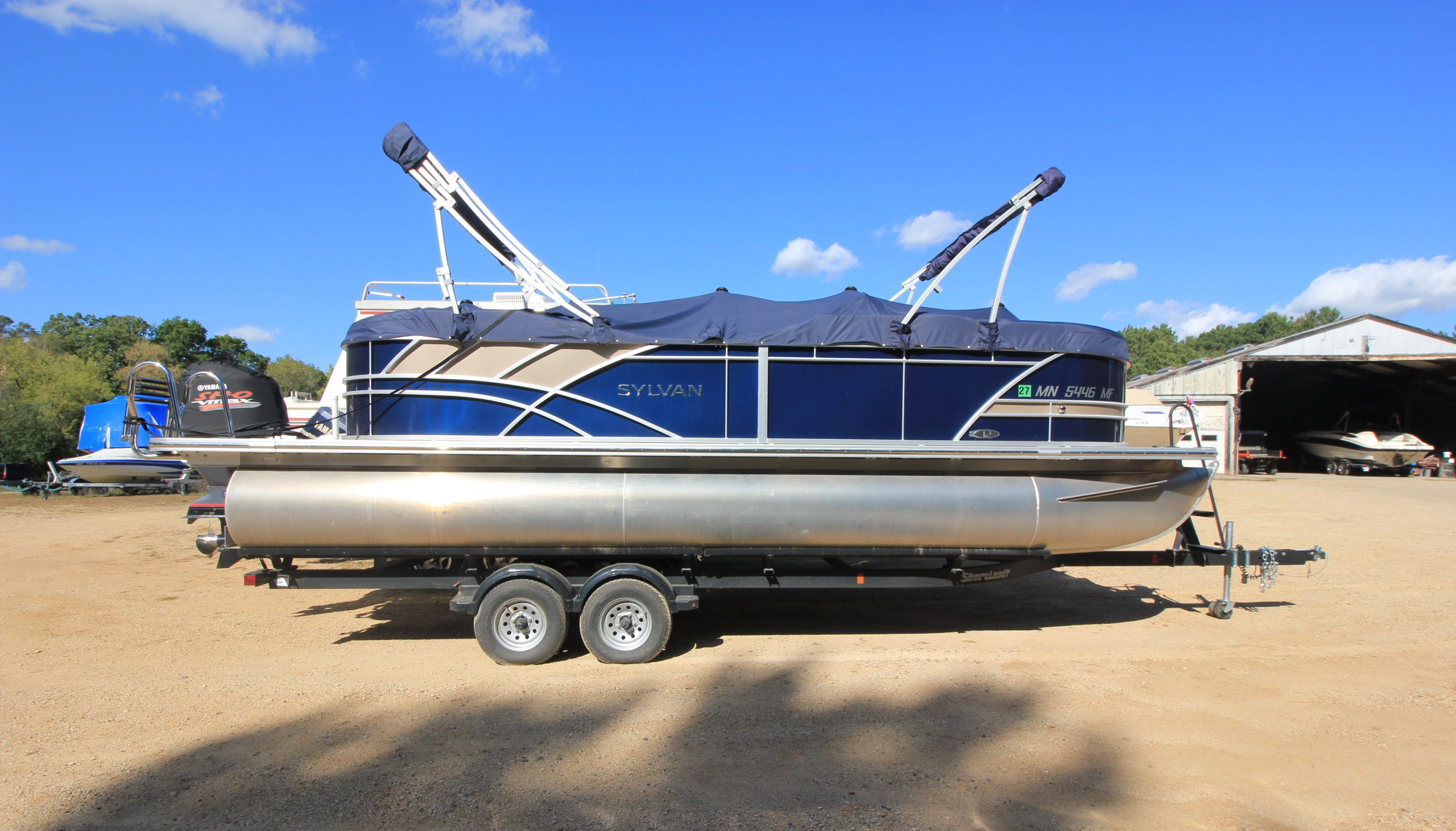 2022 Sylvan L3 LZ - $49,900