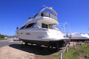 2006 Silverton 38 Sport Bridge