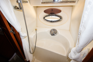 2006 Silverton 38 Sport Bridge