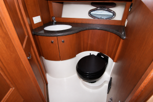 2006 Silverton 38 Sport Bridge