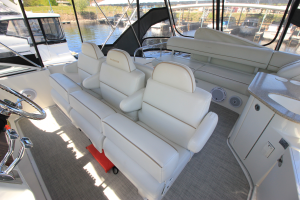 2006 Silverton 38 Sport Bridge