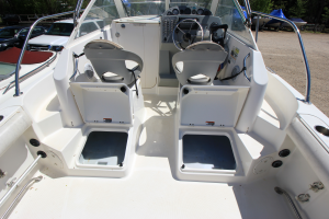 2008 Trophy Pro 2302 WA