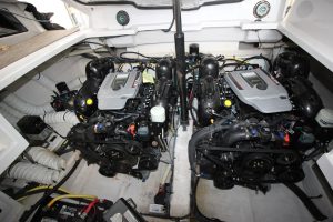 2015 Cruisers Sport Series 328 CX