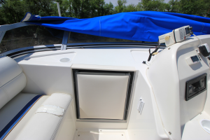 1996 Cruisers Yachts 3580 Flybridge