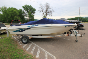 1998 Sea Ray 180 BR
