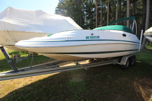 2000 Chris Craft 232 Sport Deck