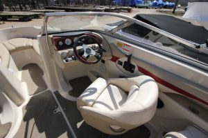 2005 Glastron GX 235 BR