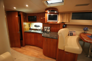 2004 Carver 360 Mariner