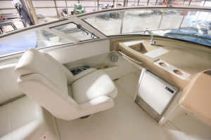 2004 Carver 360 Mariner