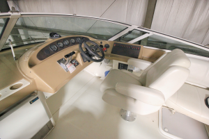 2004 Carver 360 Mariner