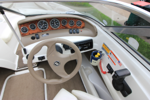 2005 Larson 180 SEI