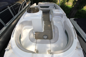 2006 Glastron DS215