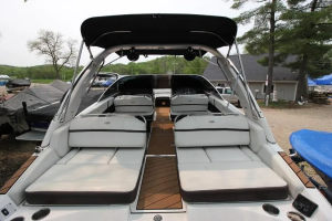 2016 Regal 2800 Bowrider