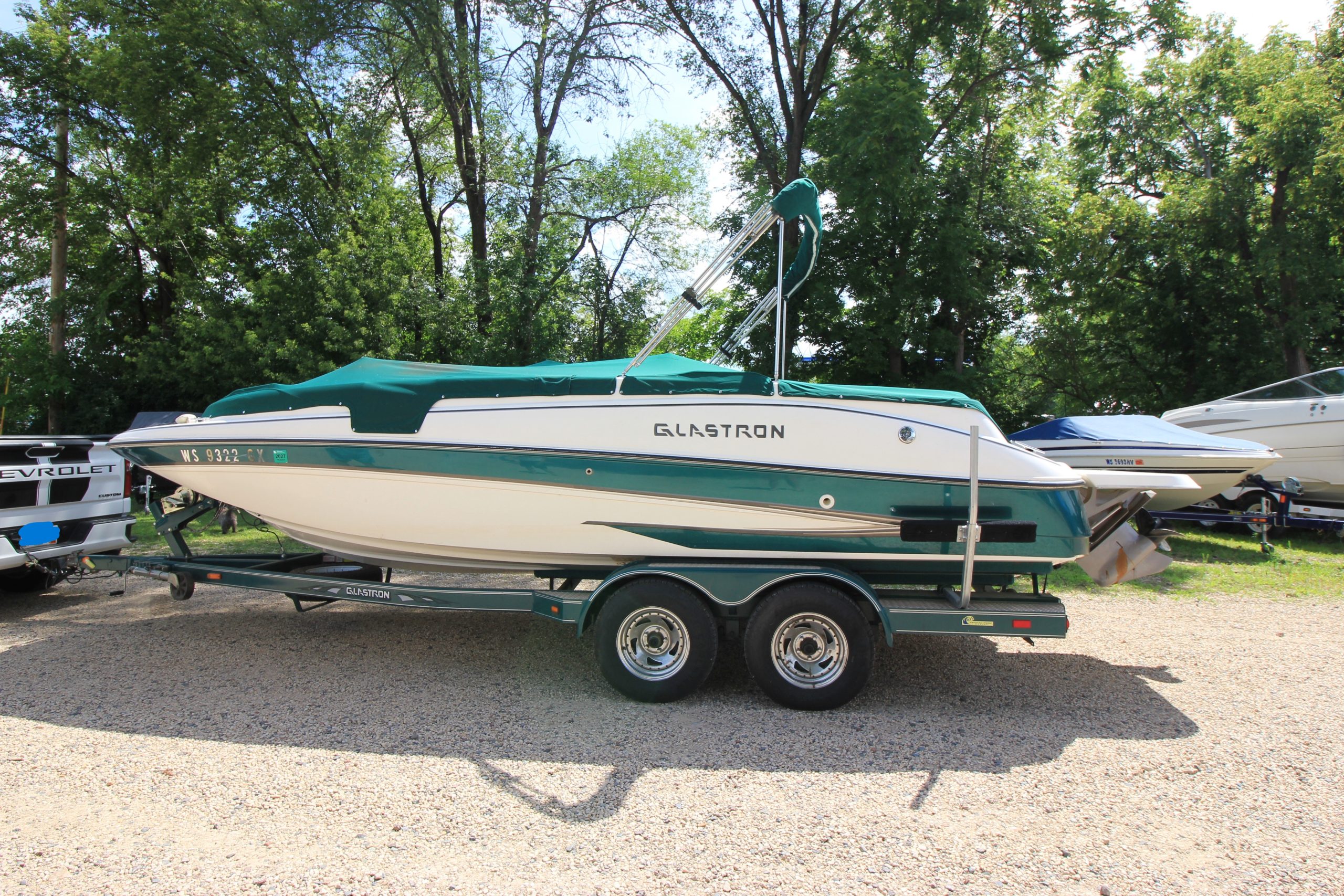 2006 Glastron DS215 - $19,000