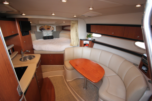2004 Chaparral 310 Signature
