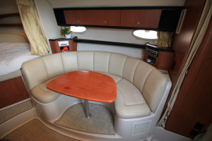 2004 Chaparral 310 Signature