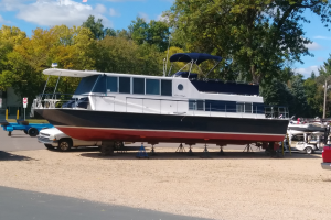1969 Chris-Craft Aquahome 46