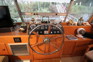 1969 Chris-Craft Aquahome 46