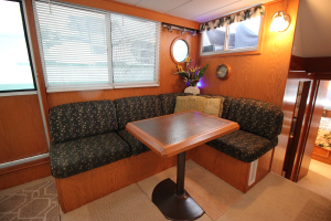 1969 Chris-Craft Aquahome 46