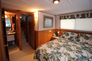 1969 Chris-Craft Aquahome 46 - Used Houseboat for sale in minnesota - Anchors aweigh boat sales (27)