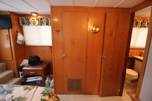 1969 Chris-Craft Aquahome 46