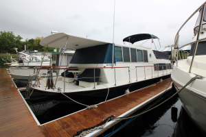 1969 Chris-Craft Aquahome 46