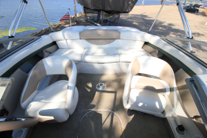 2006 Four Winns 200 Horizon