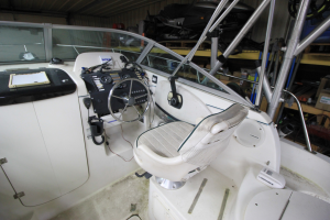 2000 Bayliner Trophy 2302 Walkaround 2000 Bayliner Trophy 2302 Walkaround