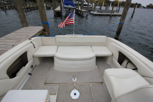 2000 Sea Ray 245 Weekender