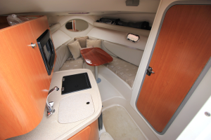 2003 Four Winns 248 Vista