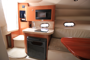 2003 Four Winns 248 Vista