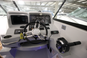 2017 Rinker 320 EX